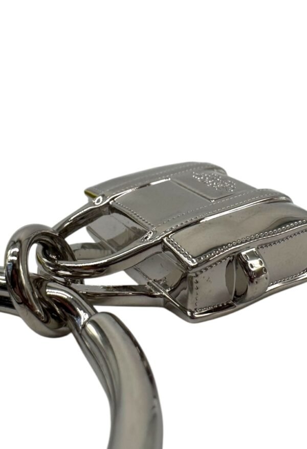MAR JACOBS - KEYCHAIN SILVER TOTE BAG - Image 2